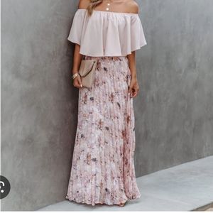 Vici Floral Pleated Pink Maxi Skirt Size Small